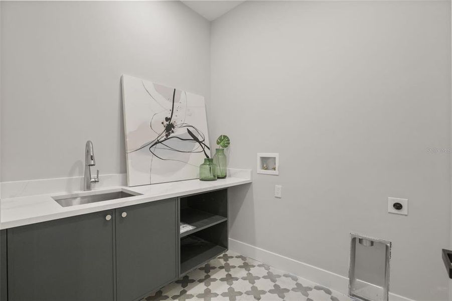 Furnished interior view inside a new home in College Park, Orlando (Image 35). Furnished interior view inside a new home in College Park, Orlando (Image 35).