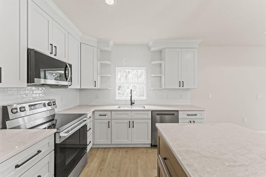 25-web-or-mls-GALICIA.Kitchen.42 25-web-or-mls-GALICIA.Kitchen.42