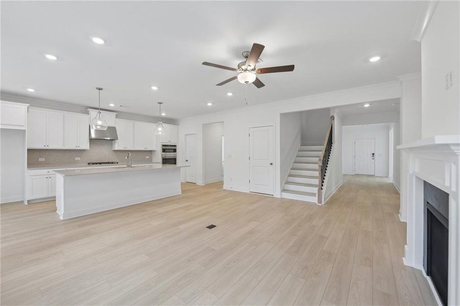 Spacious, unfurnished interior of a new home in Bailey Fence, Dacula (Image 53).