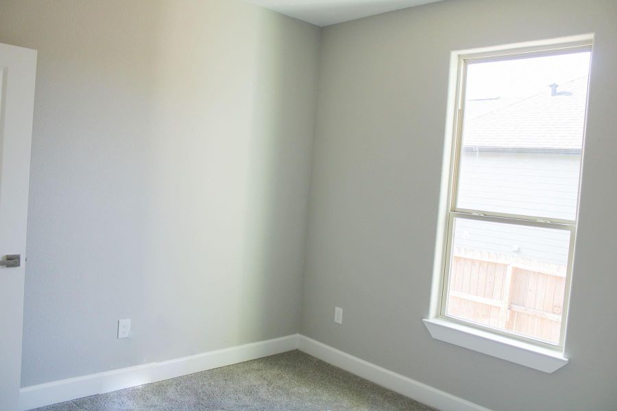 Spacious, unfurnished interior of a new home in , Houston (Image 17).