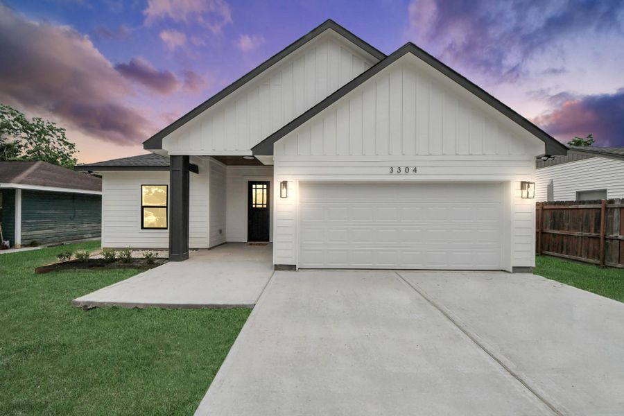 Front exterior of a new home in , Pasadena, TX, highlighting curb appeal (Image 20).