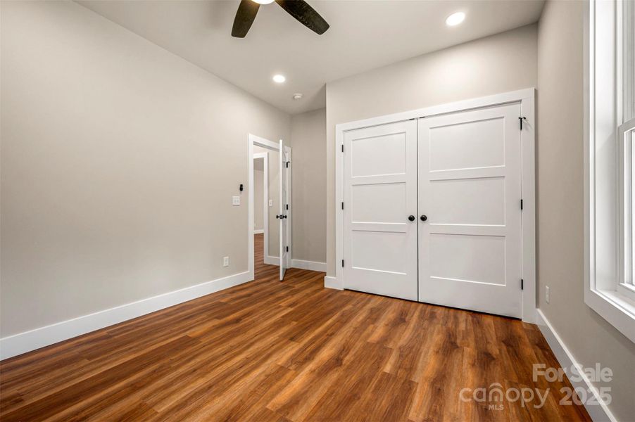 Spacious, unfurnished interior of a new home in , Flat Rock (Image 10).
