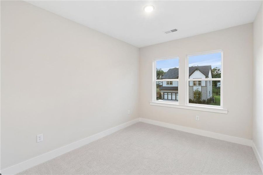 Spacious, unfurnished interior of a new home in Settingdown Farms, Cumming (Image 19).
