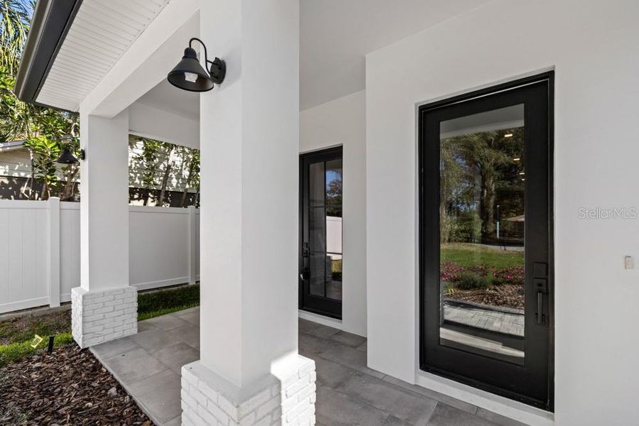 Exterior details and patio area of a home in , Orlando (Image 3).