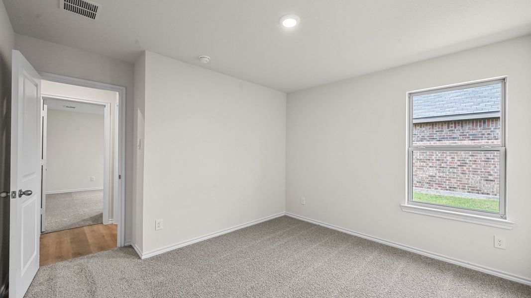 Spacious, unfurnished interior of a new home in The Reserve at Timber Creek, Lindale (Image 28). Spacious, unfurnished interior of a new home in The Reserve at Timber Creek, Lindale (Image 28).