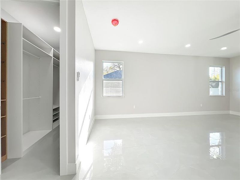 Spacious, unfurnished interior of a new home in , Orlando (Image 58). Spacious, unfurnished interior of a new home in , Orlando (Image 58).