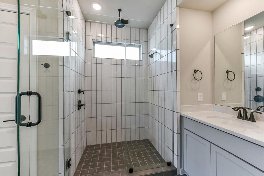 Furnished interior view inside a new home in Colony at Pinehurst, Pinehurst (Image 15).