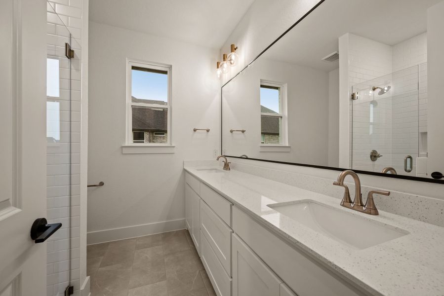 Furnished interior view inside a new home in NorthGlen, Haslet (Image 16).