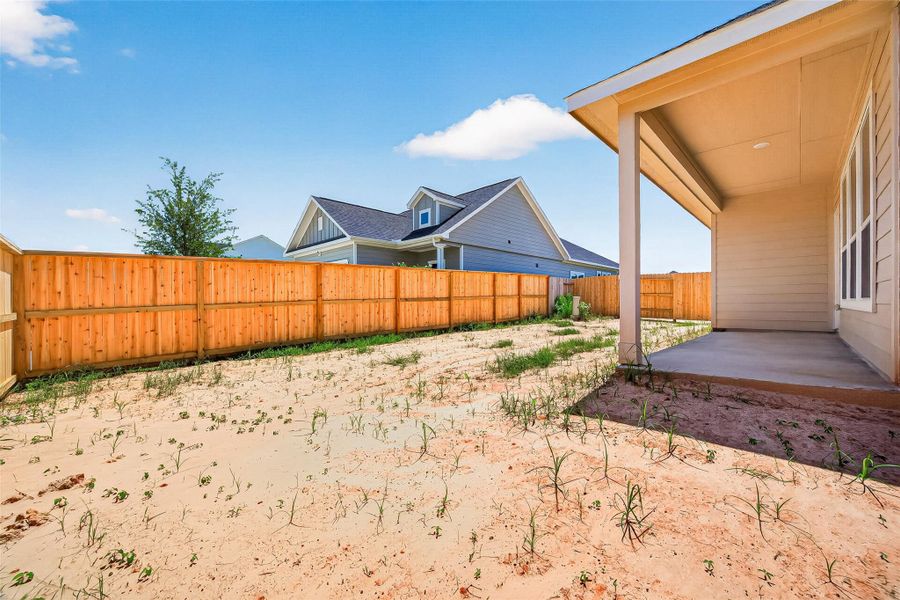 Exterior details and patio area of a home in , Angleton (Image 26).