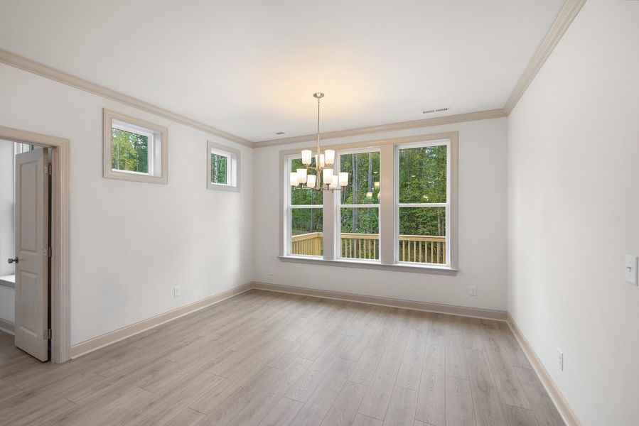 Representative unfurnished interior of a home built from the The Hampton by RobuckHomes in Baylee Ridge, Selma (Image 181).