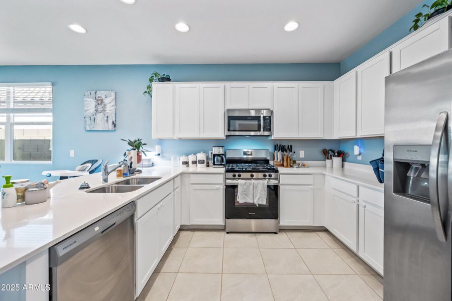 17-3181WCR-ocupix-SEQ 17-3181WCR-ocupix-SEQ