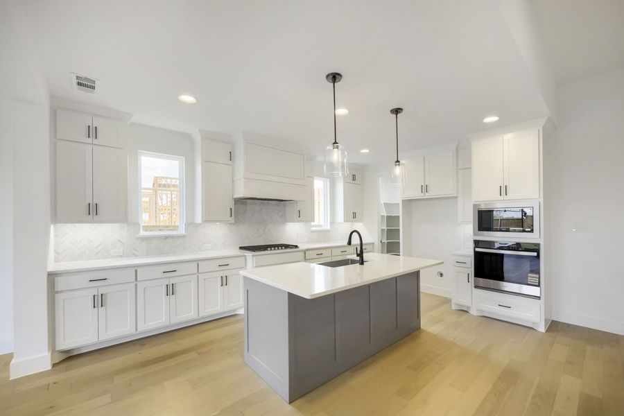 1266 Cedarwood - Kitchen