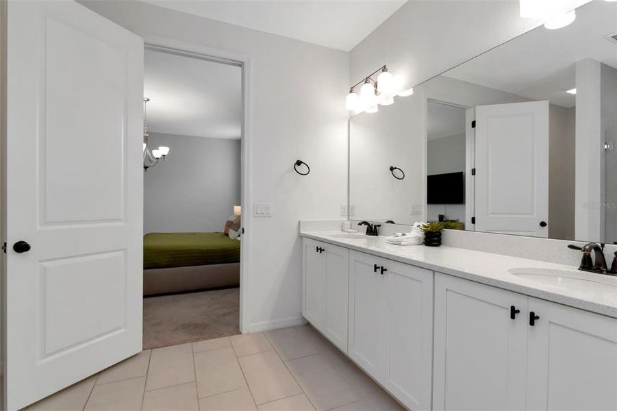 Furnished interior view inside a new home in , Davenport (Image 30).