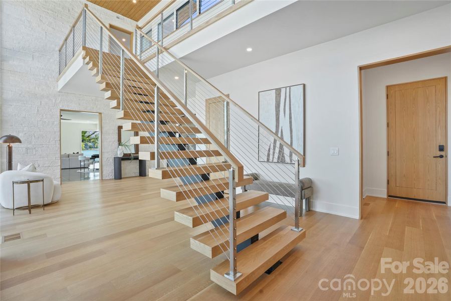 Mono Stair