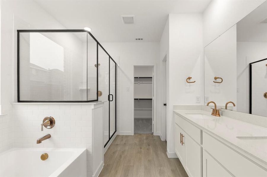 14. 1506 Bushman - Bath