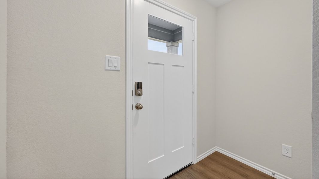 Spacious, unfurnished interior of a new home in Riverfield, Josephine (Image 16).