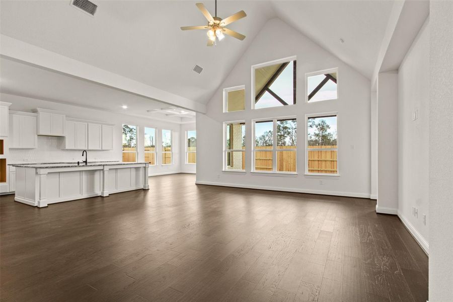 Spacious, unfurnished interior of a new home in Sundance Cove, Crosby (Image 16). Spacious, unfurnished interior of a new home in Sundance Cove, Crosby (Image 16).