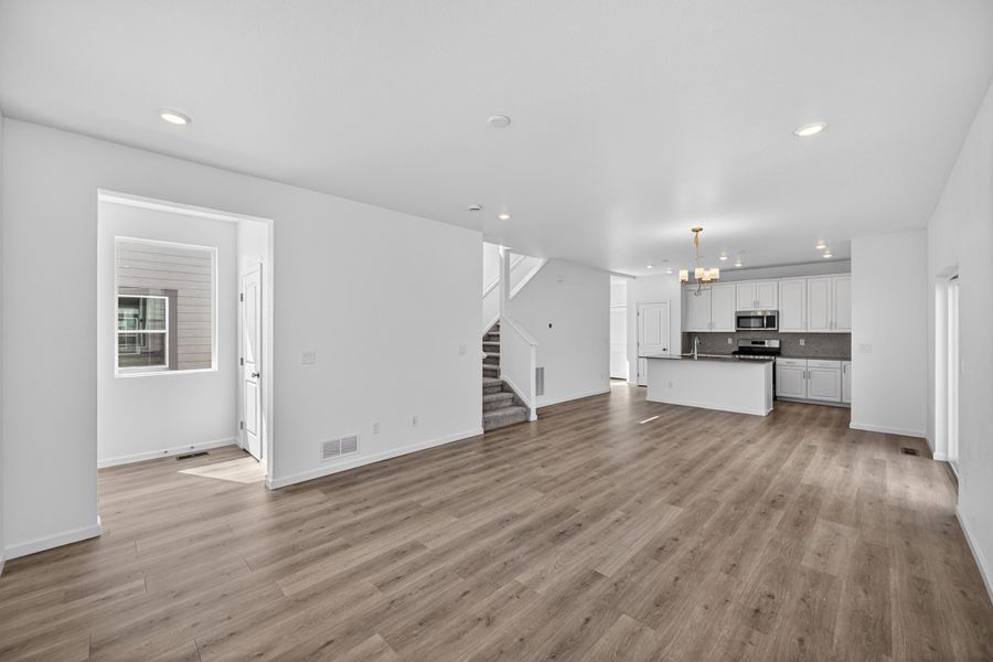 Spacious, unfurnished interior of a new home in Sky Ranch, Watkins (Image 8).