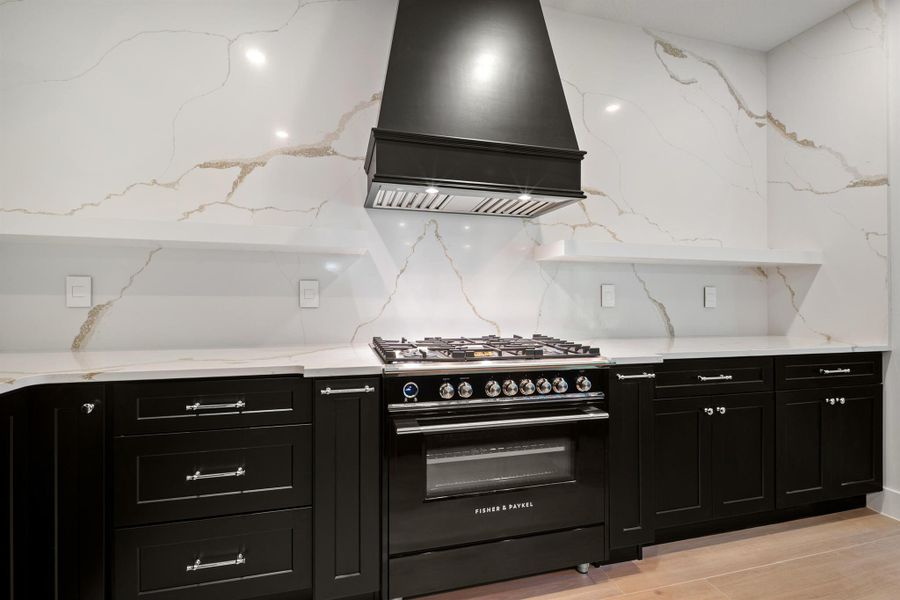 Close-up of interior finishes inside a home in , Port St. Lucie (Image 20).