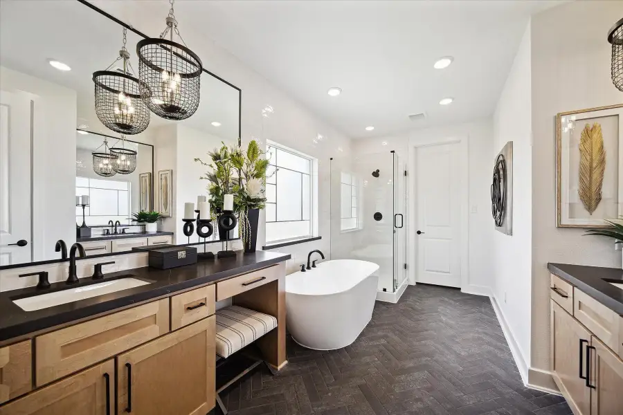 Furnished interior view inside a new home in Cross Creek West, Fulshear (Image 23).