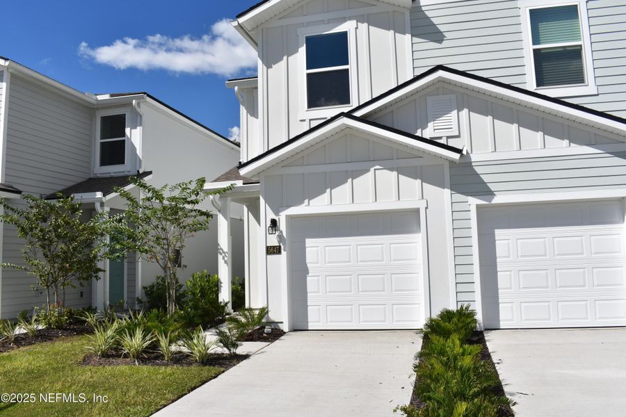Image 46 of a home in Irongate Villas.