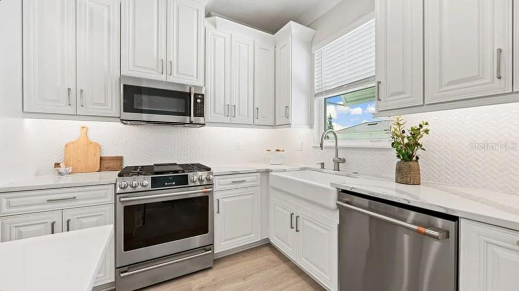 Furnished interior view inside a new home in Esplanade at Azario Lakewood Ranch, Bradenton (Image 8).