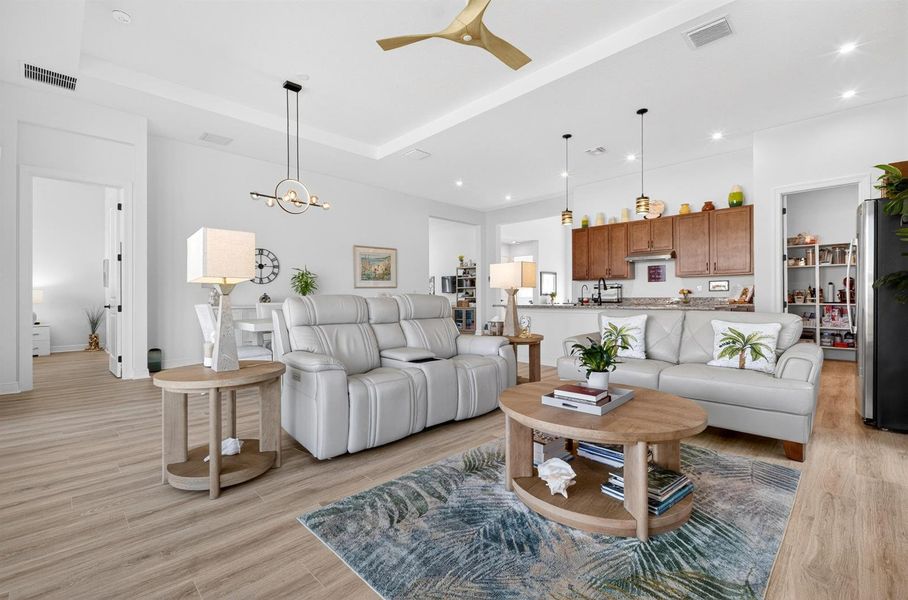 8629 SW Cantante Way 8629 SW Cantante Way
