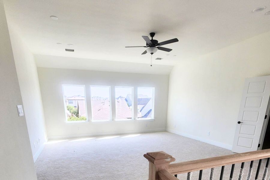 Spacious, unfurnished interior of a new home in Walsh, Fort Worth (Image 9).