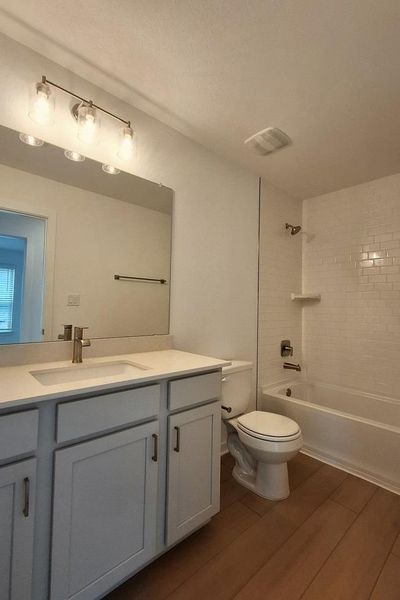 Furnished interior view inside a new home in Wolf Ranch, Georgetown (Image 7).