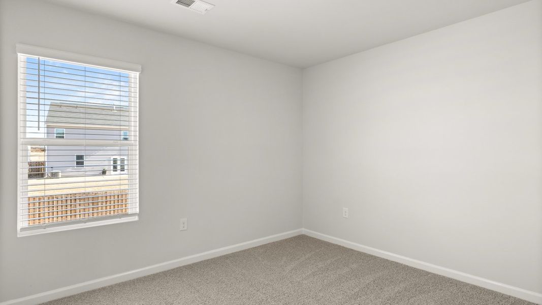 Spacious, unfurnished interior of a new home in The Abbey at Trolley Run Station, Aiken (Image 22).