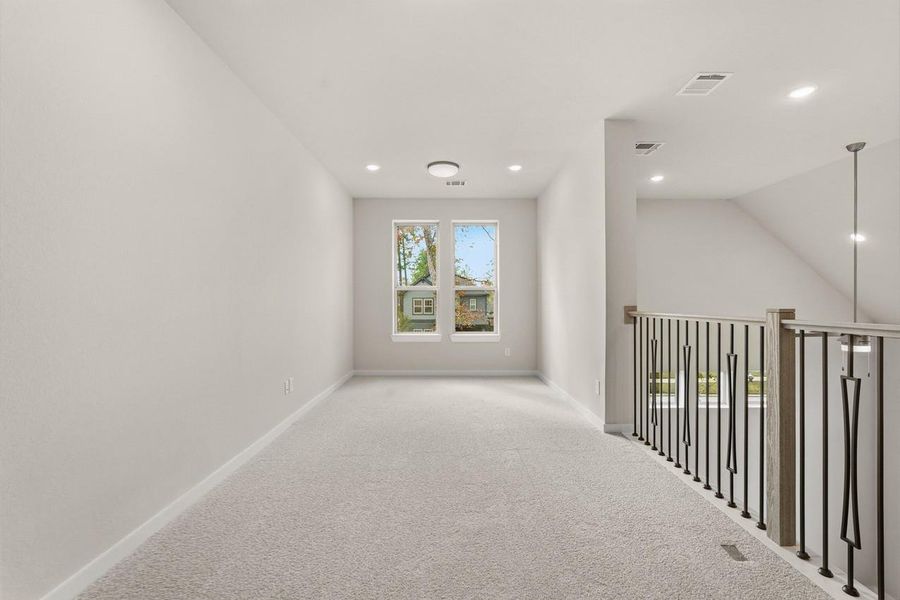 Spacious, unfurnished interior of a new home in , Montgomery (Image 10).