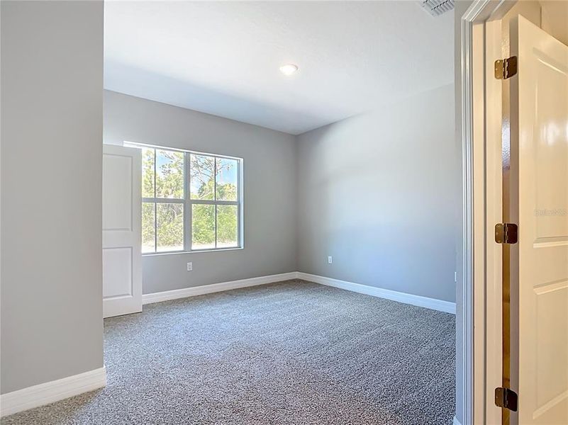 Spacious, unfurnished interior of a new home in , North Port (Image 16).