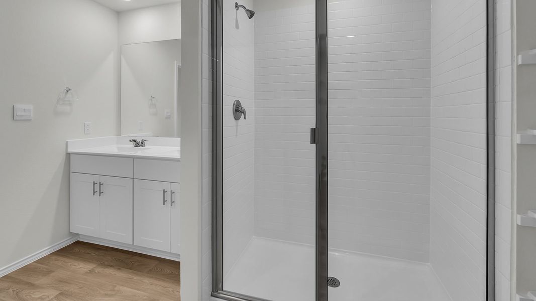 Furnished interior view inside a new home in Bollinger, Maxwell (Image 8).