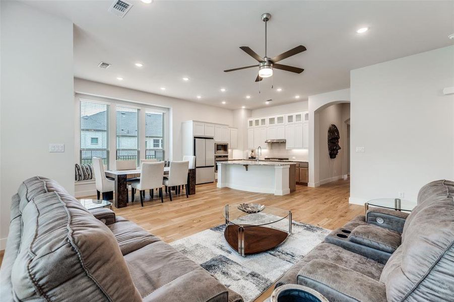 Furnished interior view inside a new home in Mantua Point, Van Alstyne (Image 28).