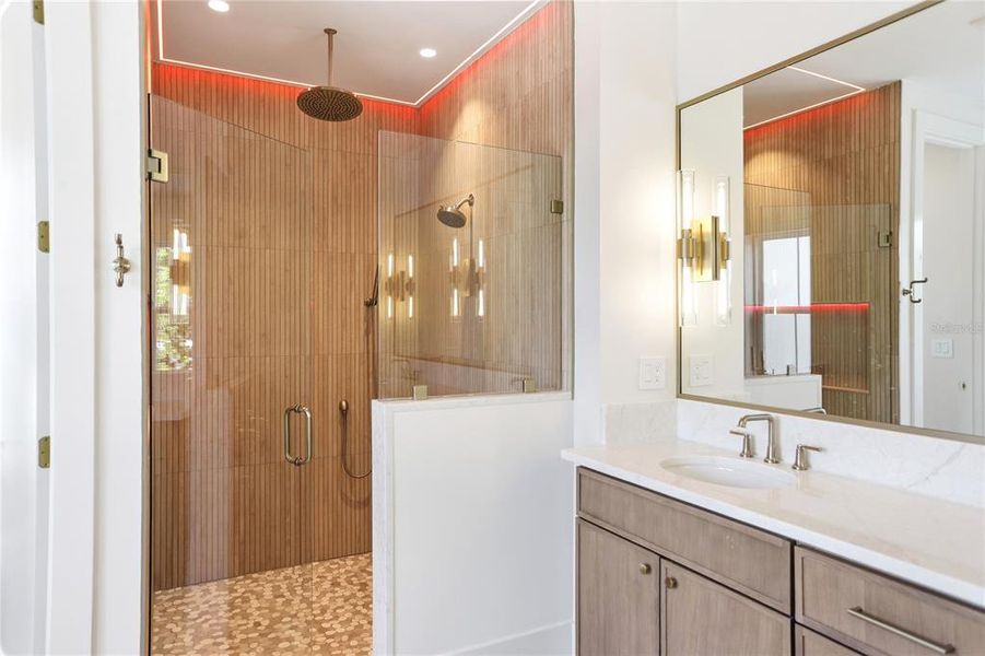 Furnished interior view inside a new home in , Winter Garden (Image 17).