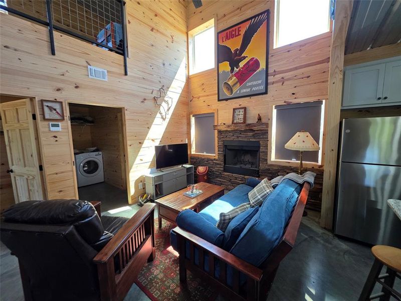 Image 38 of a home in .