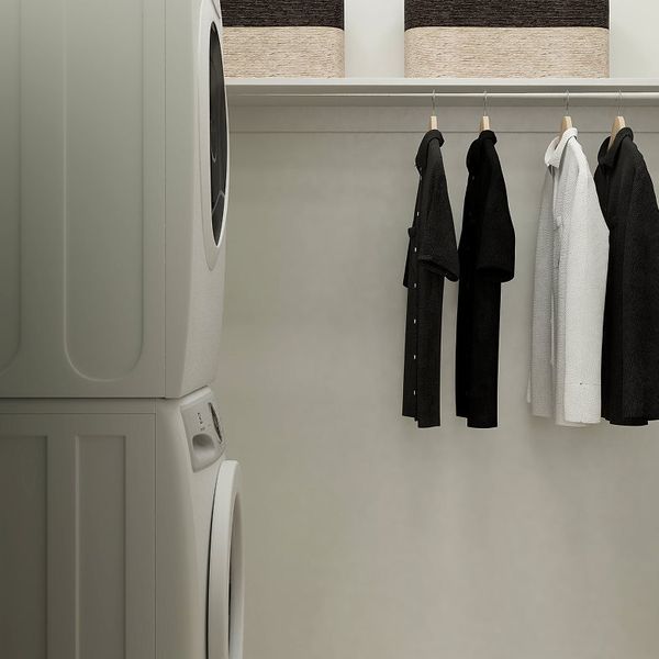 Explorer Base 4 next gen walk in closet