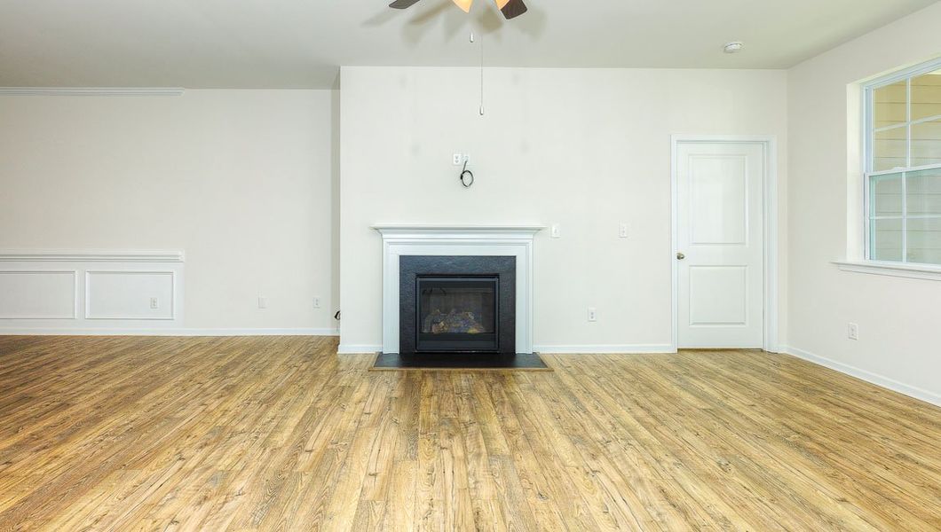 Representative unfurnished interior of a home built from the Aberdeen by D.R. Horton in Twinleaf Meadows, Monroe (Image 20).