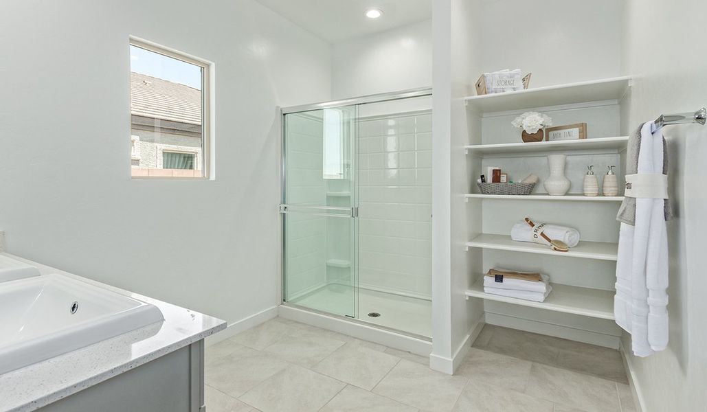 Representative furnished interior of a home built from the Kingston by D.R. Horton in Barnett Village, Marana (Image 31).