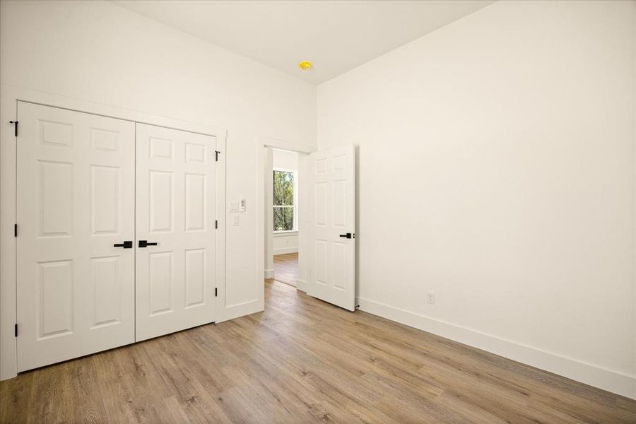 Spacious, unfurnished interior of a new home in , Bluff Dale (Image 32).