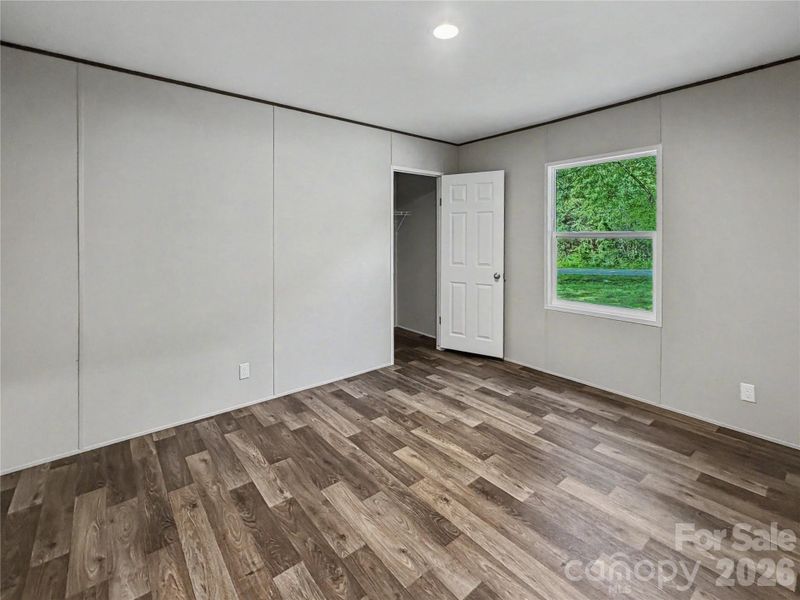 Spacious, unfurnished interior of a new home in , Mooresboro (Image 34).