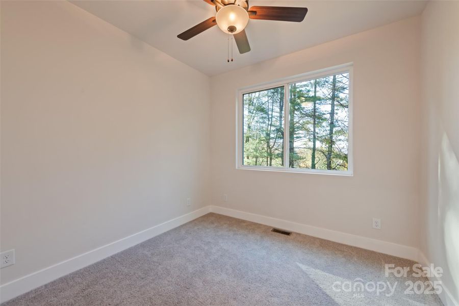 Spacious, unfurnished interior of a new home in , Sylva (Image 27).