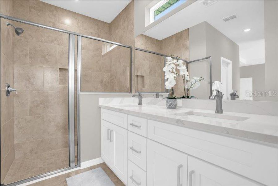 Furnished interior view inside a new home in , Ocala (Image 9).