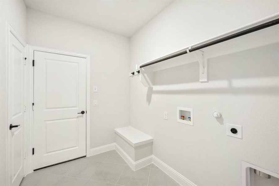 Image 40 of a home in The Oaks.