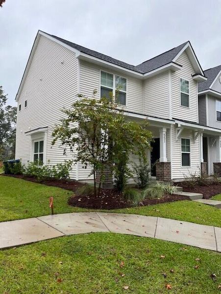 Image 18 of a home in .