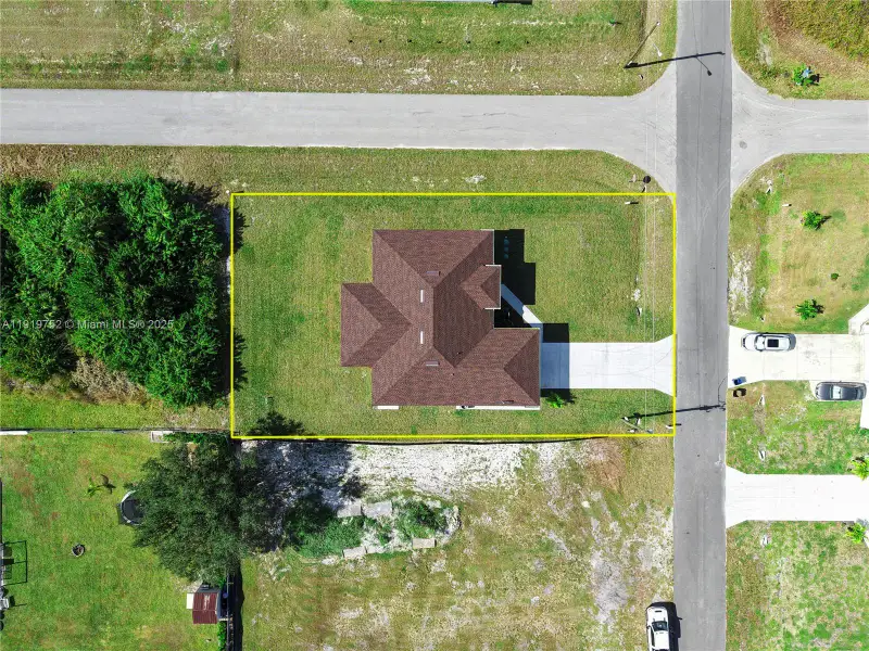 Image 37 of a home in . Image 37 of a home in .