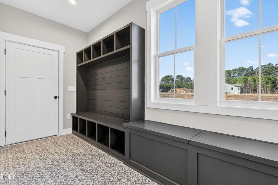 23-web-or-mls-529-hillard-ln-annice-broa