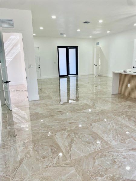 Image 47 of a home in . Image 47 of a home in .