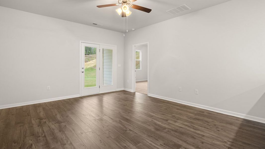 Spacious, unfurnished interior of a new home in Estates at Deer Hollow, Grovetown (Image 12). Spacious, unfurnished interior of a new home in Estates at Deer Hollow, Grovetown (Image 12).