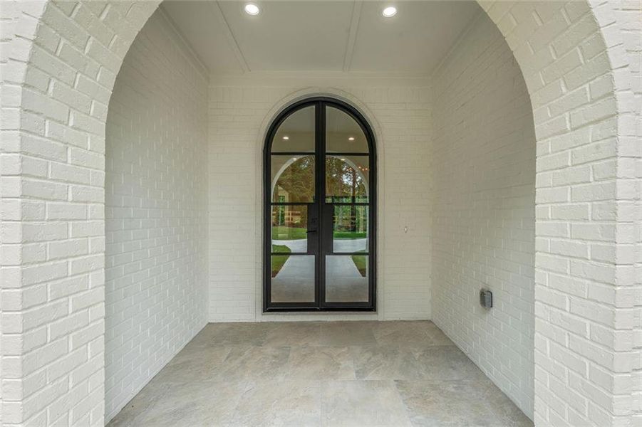Exterior details and patio area of a home in , Alpharetta (Image 4).